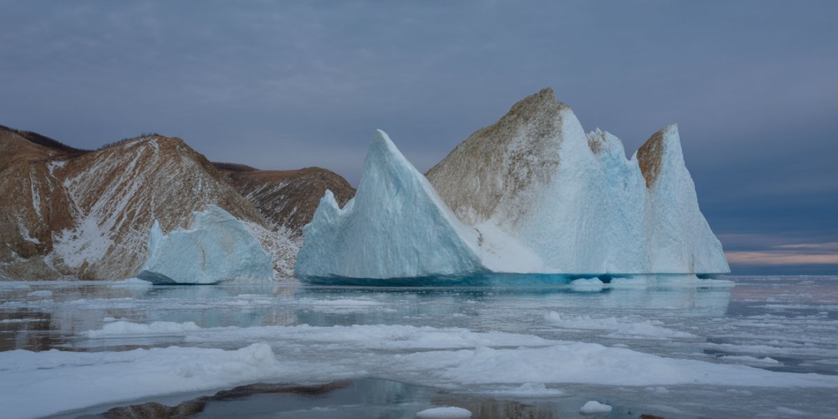 Lake Baikal is famous for its breathtaking turquoise ice formations in winter. In which country is it located